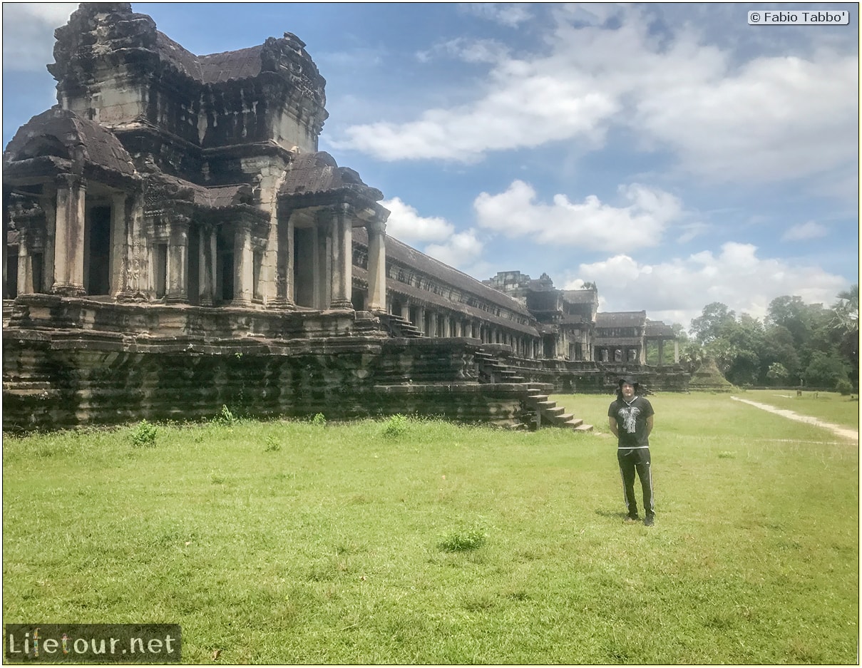 Fabio_s-LifeTour---Cambodia-(2017-July-August)---Siem-Reap-(Angkor)---Angkor-temples---Angkor-Wat---Other-pictures-Angkor-Wat---18602