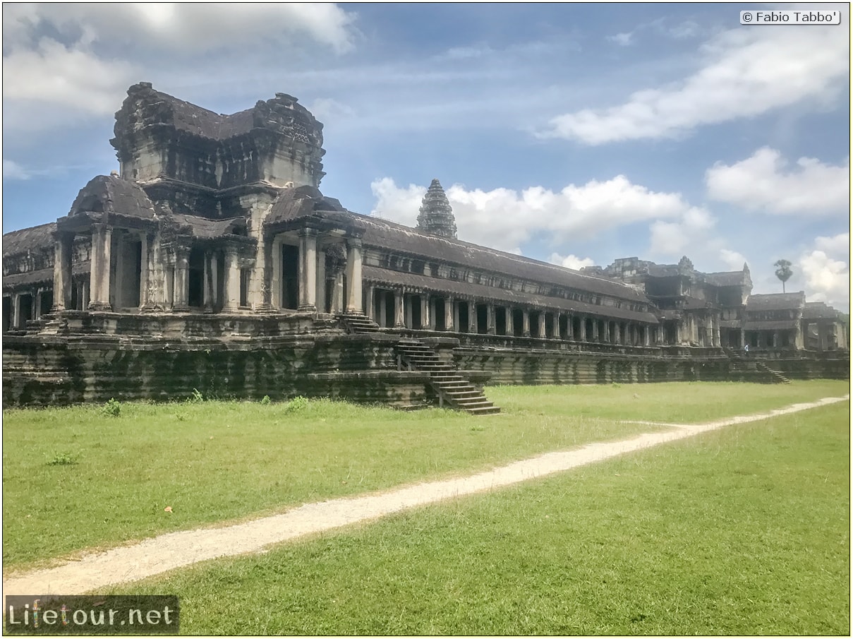 Fabio_s-LifeTour---Cambodia-(2017-July-August)---Siem-Reap-(Angkor)---Angkor-temples---Angkor-Wat---Other-pictures-Angkor-Wat---18604