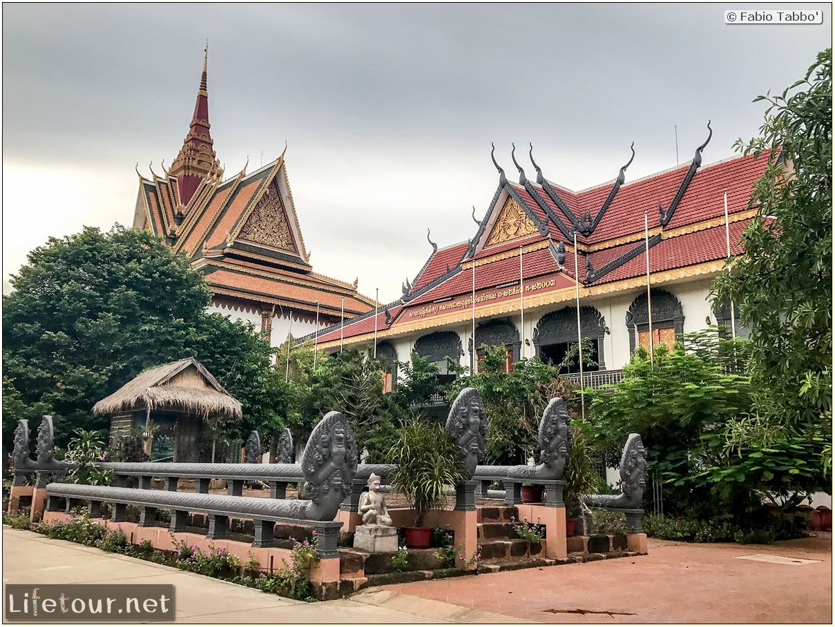 Fabio_s-LifeTour---Cambodia-(2017-July-August)---Siem-Reap-(Angkor)---Wat-Preah-Prom-Rath---18484