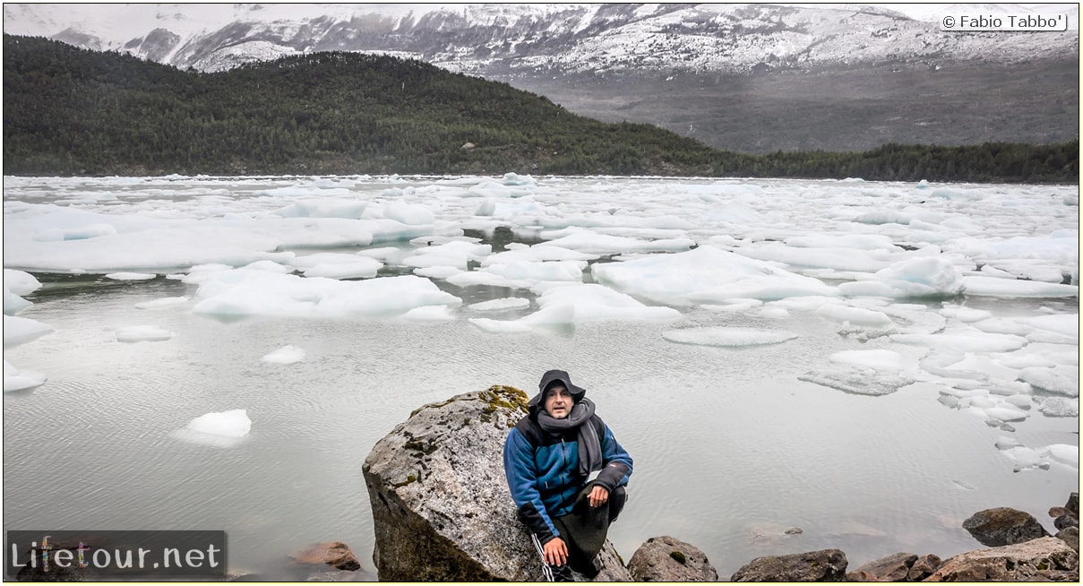 Fabio_s-LifeTour---Chile-(2015-September)---Park-O’higgins-–-glacier-Balmaceda---2--Trekking-to-glacier---6238