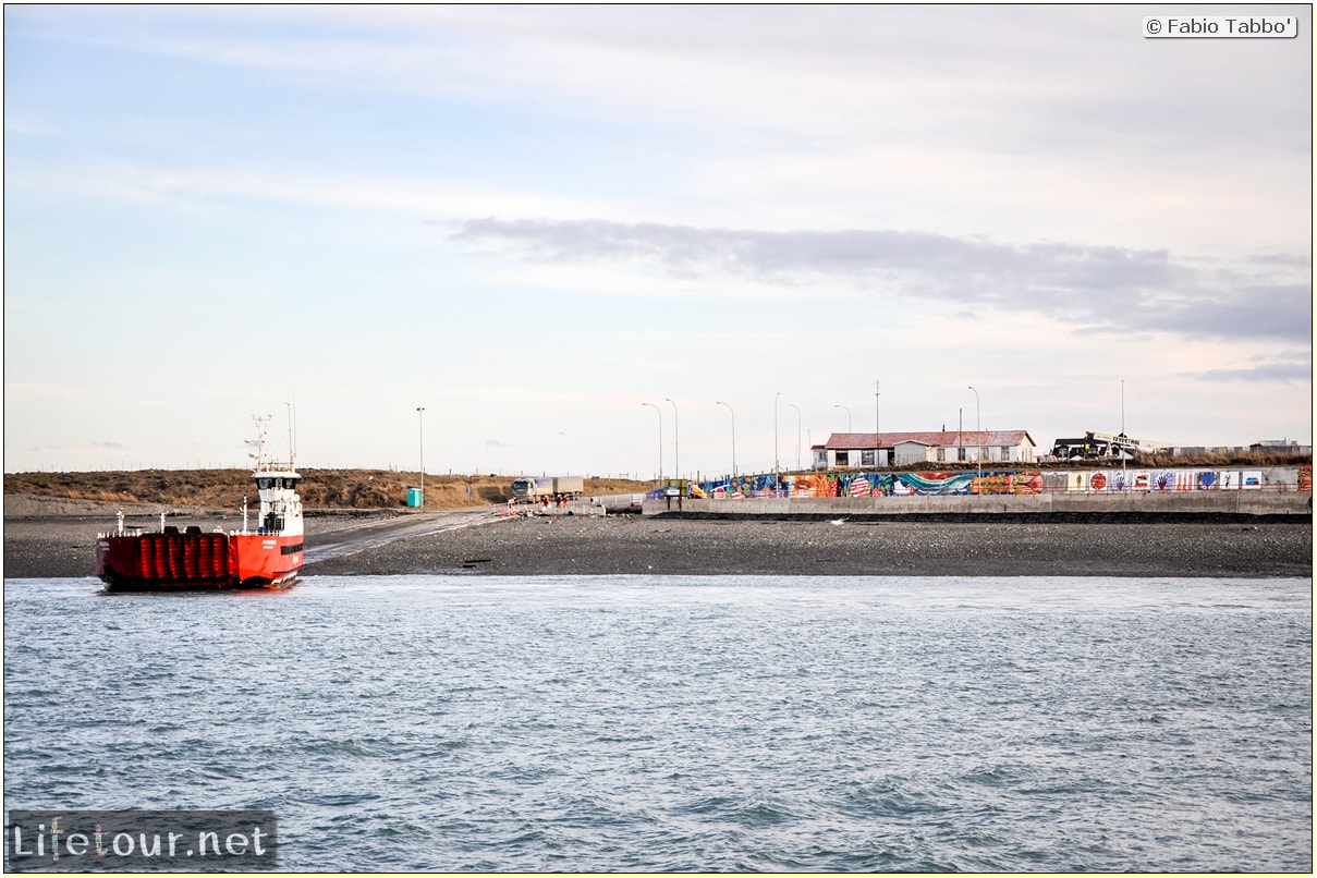 Fabio_s-LifeTour---Chile-(2015-September)---Porvenir---Tierra-del-Fuego---Magellan-Strait---1--Boat-trip---11342