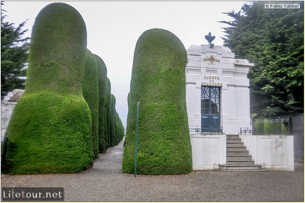 Fabio_s-LifeTour---Chile-(2015-September)---Punta-Arenas---Cemetery-of-Punta-Arenas---3198