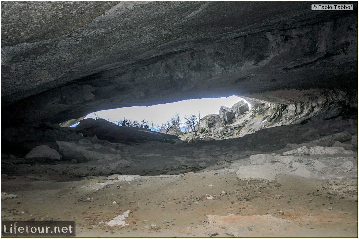 Fabio_s-LifeTour---Chile-(2015-September)---Torres-del-Paine---Milodon-Cave---6124