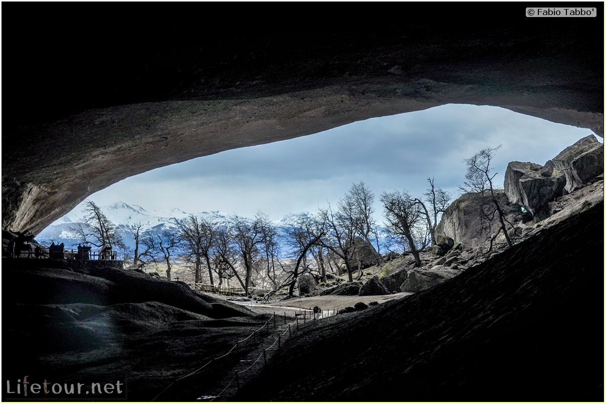 Fabio_s-LifeTour---Chile-(2015-September)---Torres-del-Paine---Milodon-Cave---7109