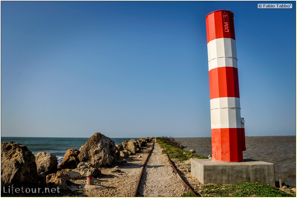 Barranquilla---Bocas-de-Ceniza---1.-The-railroad-in-the-middle-of-the-ocean---871