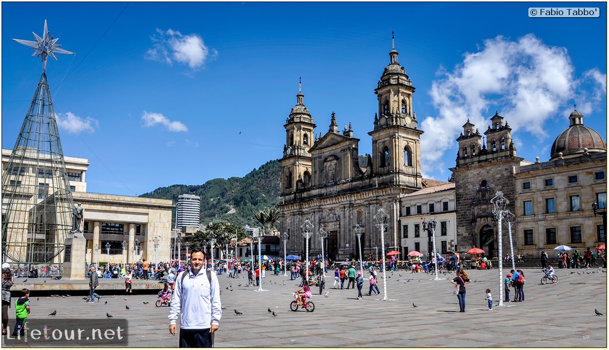 Fabio_s-LifeTour---Colombia-(2015-January-February)---Bogota_---Candelaria---Bolivar-Plaza---6486 COVER