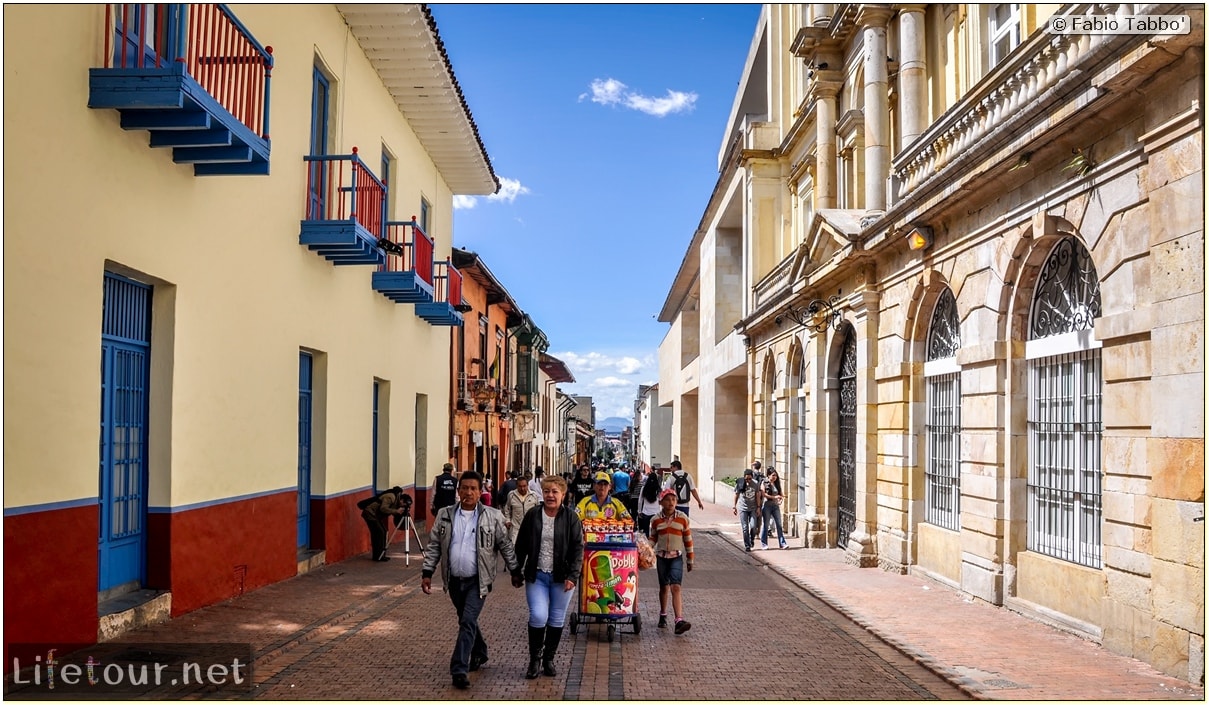 Fabio_s-LifeTour---Colombia-(2015-January-February)---Bogota_---Candelaria---Other-fotos-Candelaria---6698 COVER