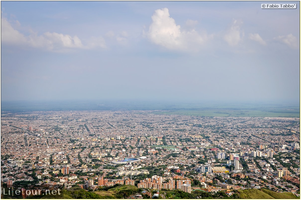 Fabio_s-LifeTour---Colombia-(2015-January-February)---Cali---Monumento-Cristo-Rey---5404