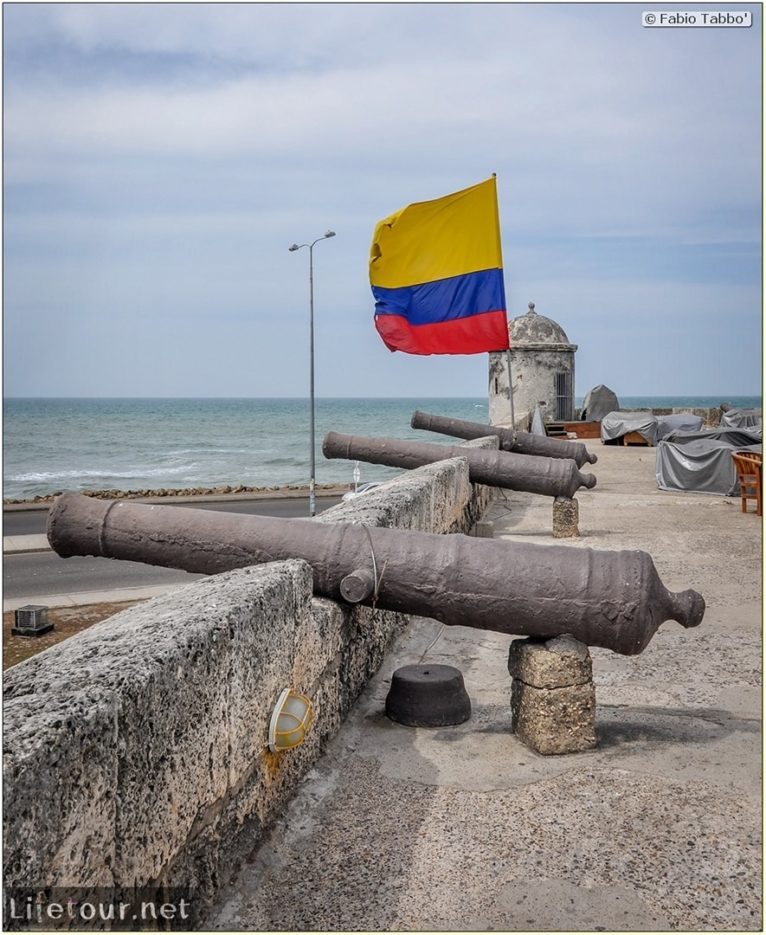 Fabio_s-LifeTour---Colombia-(2015-January-February)---Cartagena---Walled-city---Baluarte-de-Santo-Domingo---10350