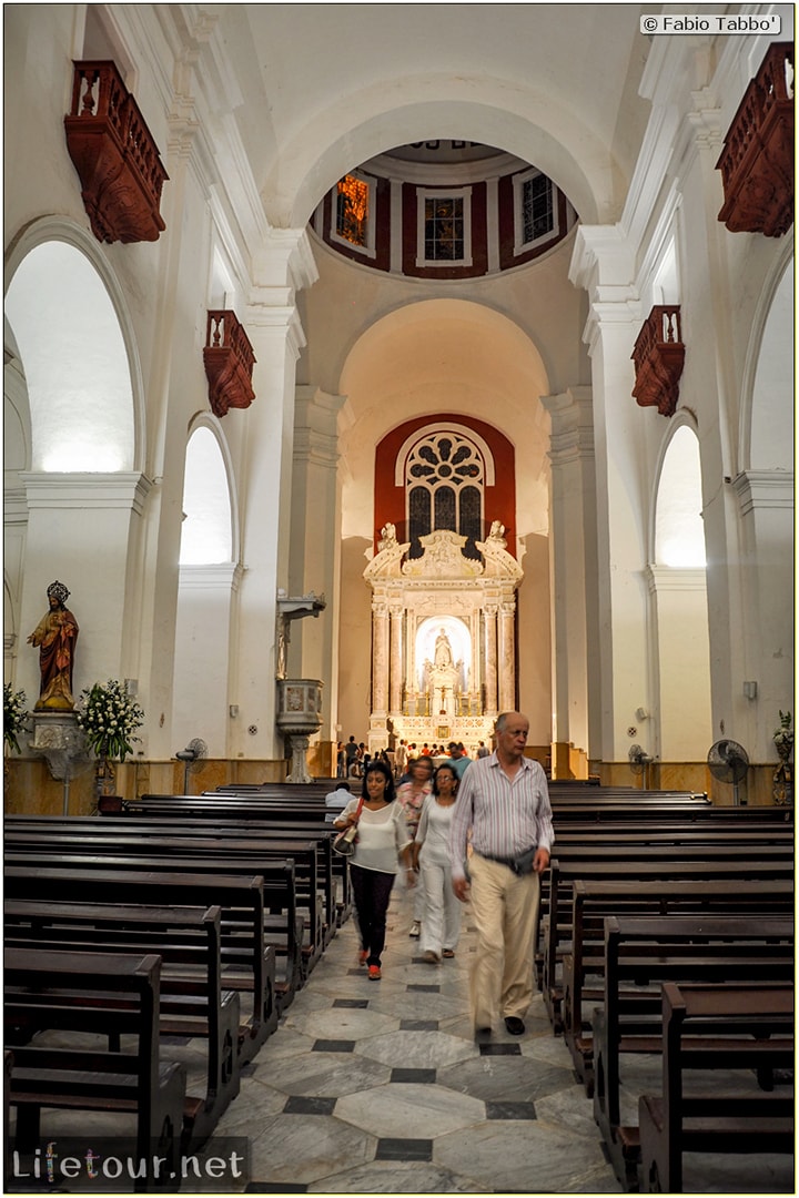Fabio_s-LifeTour---Colombia-(2015-January-February)---Cartagena---Walled-city---Iglesia-de-San-Pedro-Claver---6305