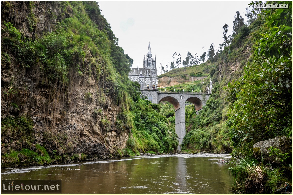 Fabio_s-LifeTour---Colombia-(2015-January-February)---Ipiales---Las-Lajas-sanctuary---Outside-views---9355 COVER