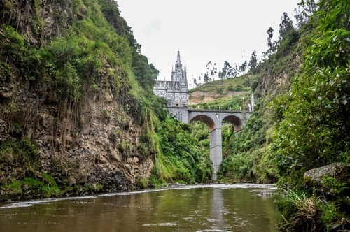 Fabio_s-LifeTour---Colombia-(2015-January-February)---Ipiales---Las-Lajas-sanctuary---Outside-views---9355 COVER