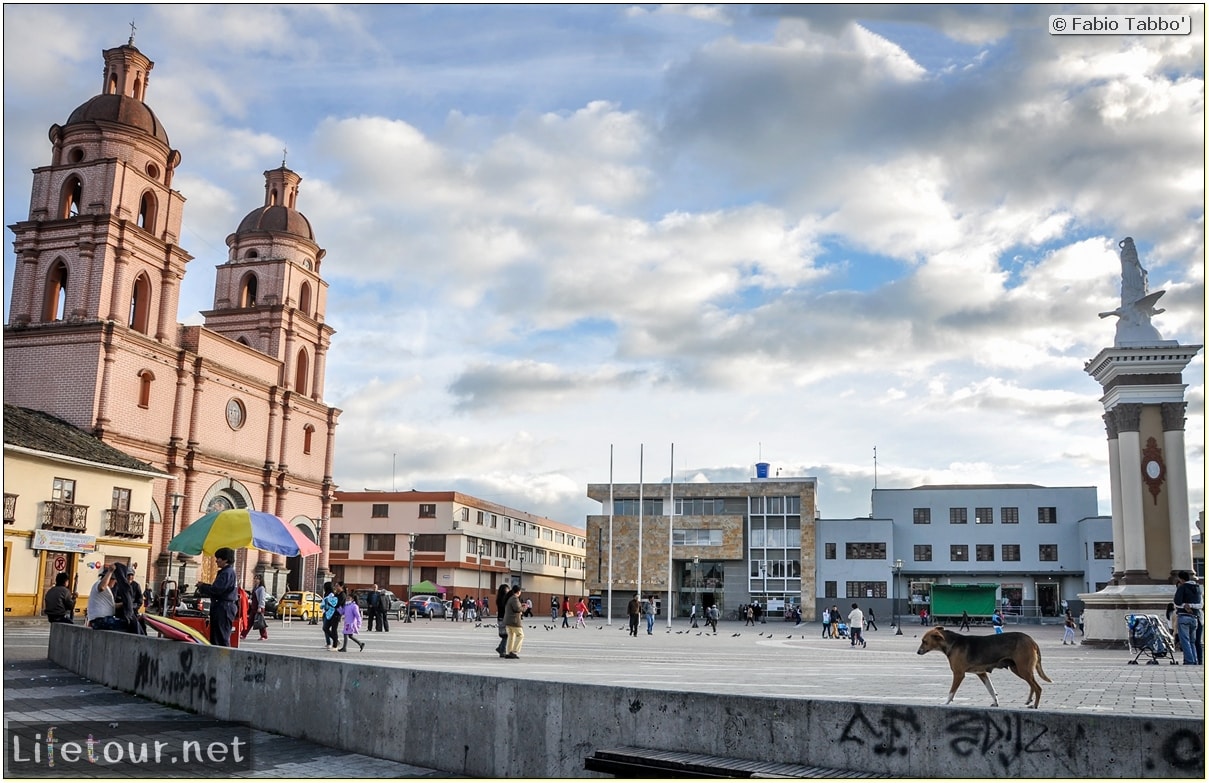 Fabio_s-LifeTour---Colombia-(2015-January-February)---Ipiales---city---Catedral-de-Ipiales---2001