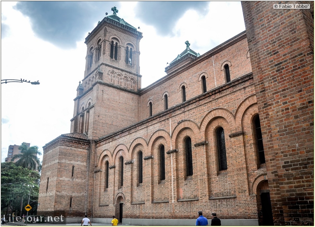 Fabio_s-LifeTour---Colombia-(2015-January-February)---Medellin---Candelaria---Catedral-Metropolitana---1767 COVER