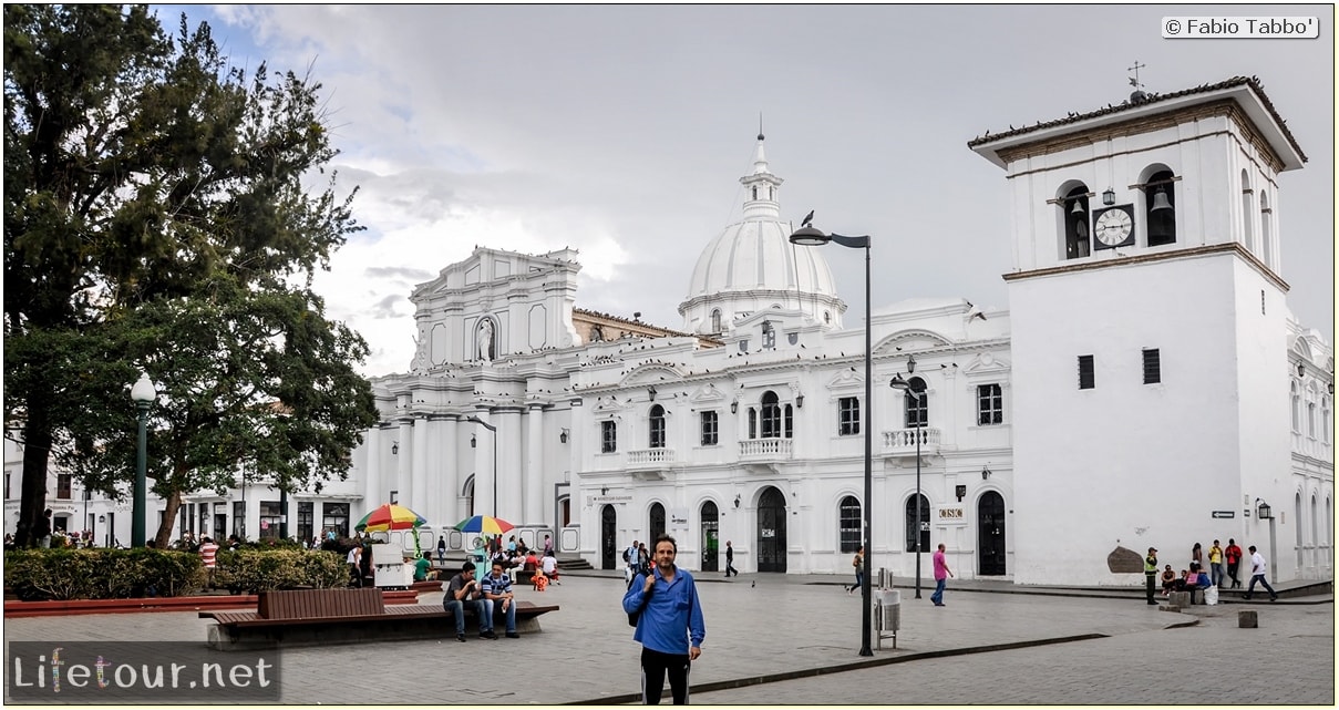 Fabio_s-LifeTour---Colombia-(2015-January-February)---Popayan---Caldas-Park---8045