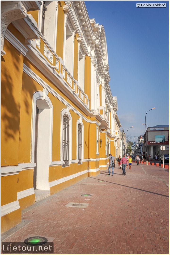 Fabio_s-LifeTour---Colombia-(2015-January-February)---Santa-Marta---city-center---Museo-del-oro-Tairona---2668