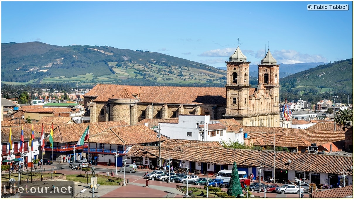 Fabio_s-LifeTour---Colombia-(2015-January-February)---Zipaquira_---Parque-Principal-_-Iglesia-Zipaquira---2666