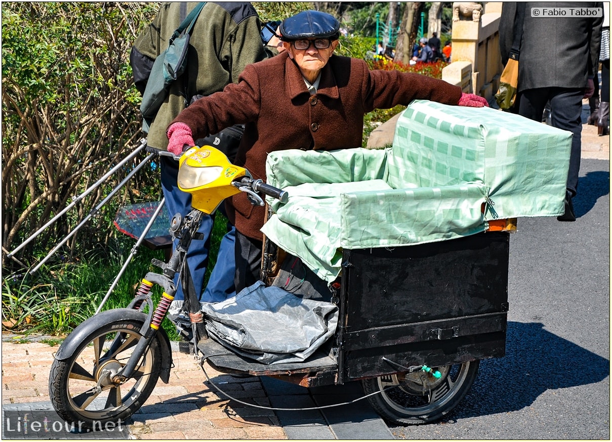 Fabio's LifeTour - China (1993-1997 and 2014) - Shanghai (1993 and 2014) - Tourism - Zonghsan Park - 6958