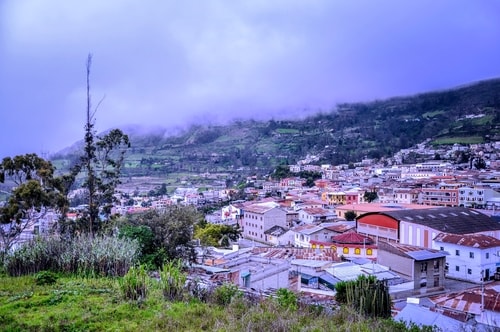 Fabio_s-LifeTour---Ecuador-(2015-February)---Alausi---San-Pedro-statue-and-mirador---11981 COVER