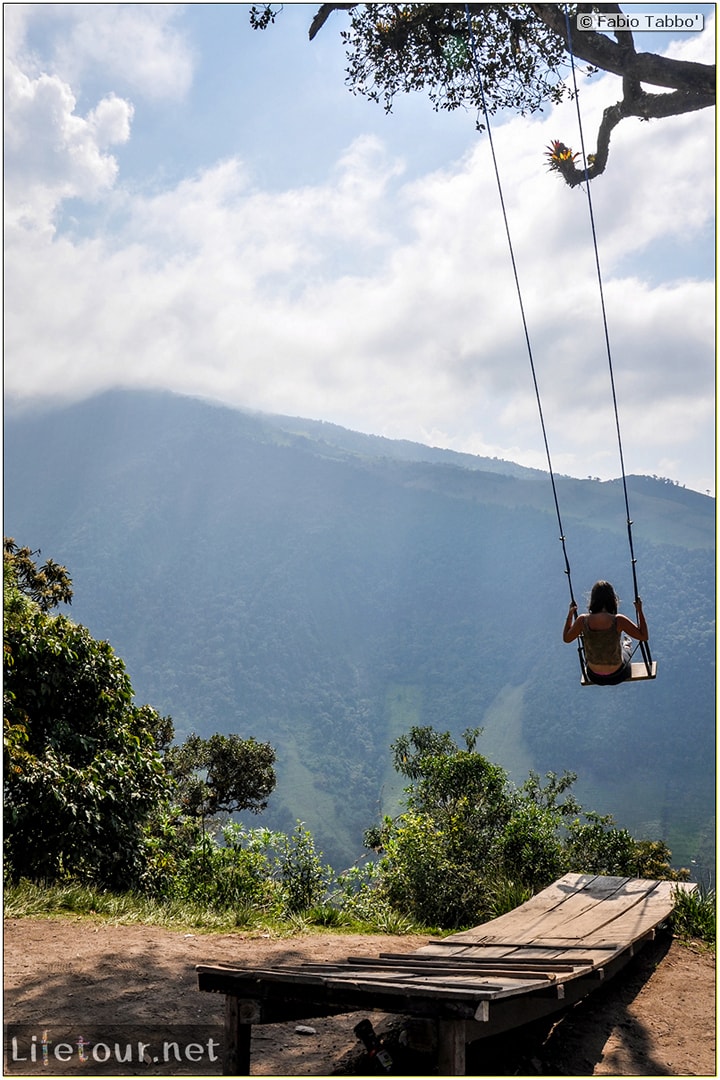 Fabio_s-LifeTour---Ecuador-(2015-February)---Banos---Casa-de-Arbol---11854