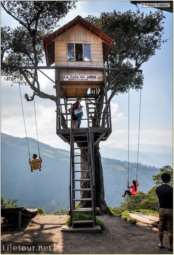 Fabio_s-LifeTour---Ecuador-(2015-February)---Banos---Casa-de-Arbol---11889