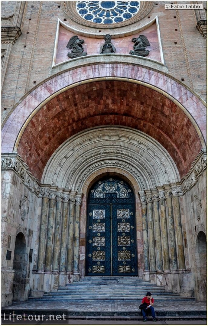 Fabio_s-LifeTour---Ecuador-(2015-February)---Cuenca---Cathedral-Inmaculada-Concepcion---12459