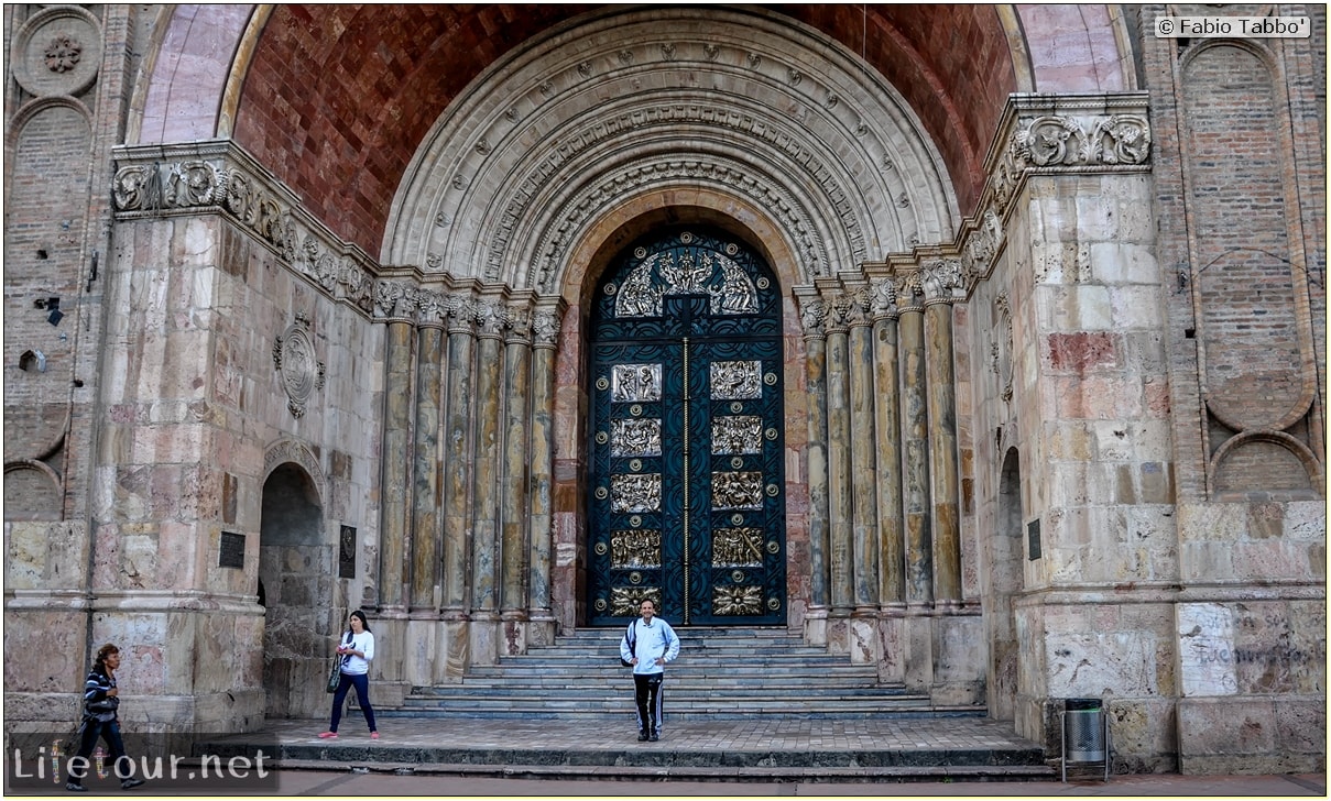 Fabio_s-LifeTour---Ecuador-(2015-February)---Cuenca---Cathedral-Inmaculada-Concepcion---12460