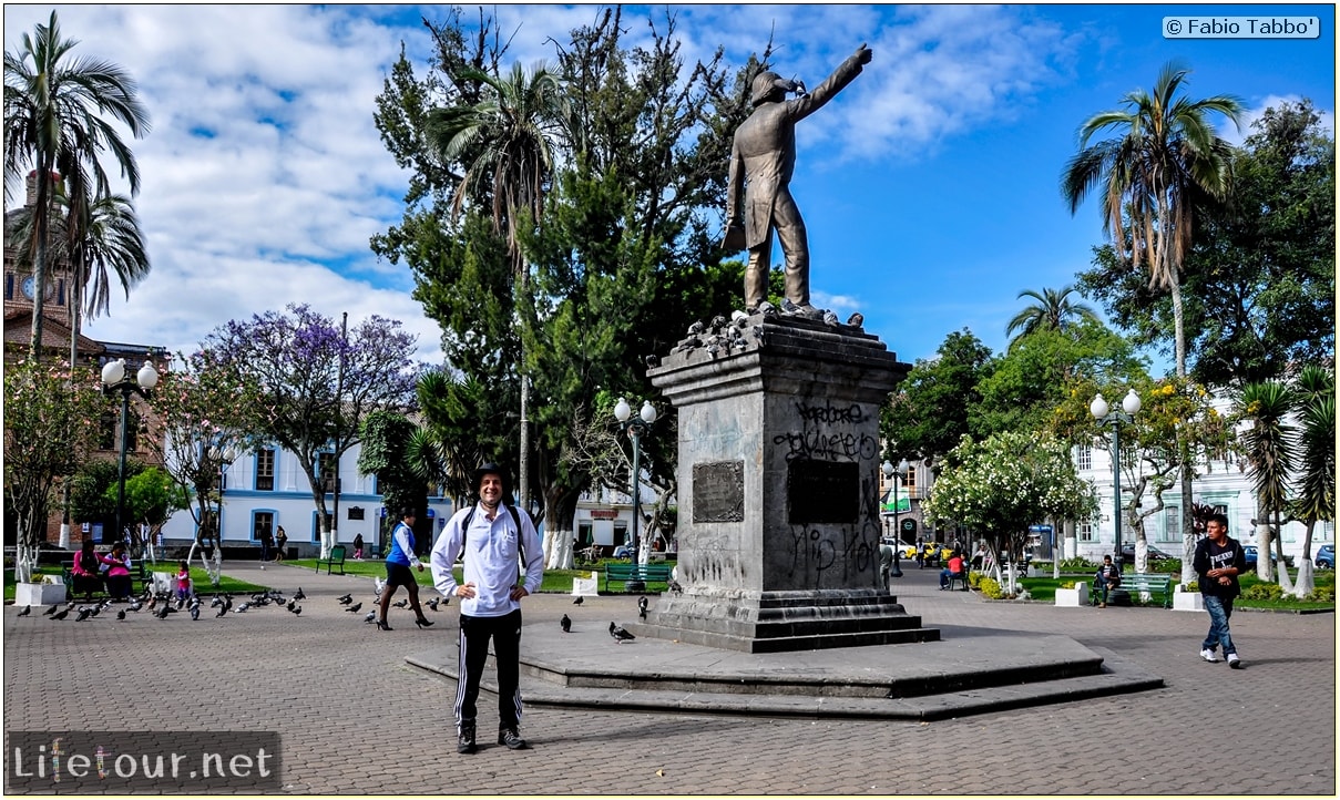 Fabio_s-LifeTour---Ecuador-(2015-February)---Ibarra---Parque-Pedro-Moncayo---10727