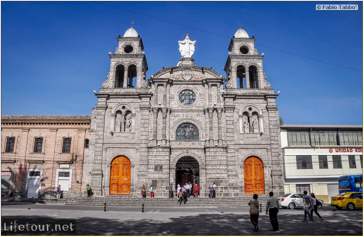 Fabio_s-LifeTour---Ecuador-(2015-February)---Ibarra---Real-Basilica-de-la-Merced---9831