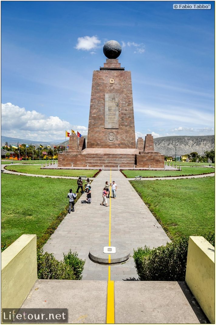 Fabio_s-LifeTour---Ecuador-(2015-February)---Mitad-del-mundo---Ciudad-Mitad-del-Mundo-(Equator-line)---11453 COVER