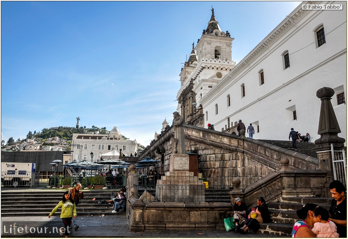 Fabio_s-LifeTour---Ecuador-(2015-February)---Quito---Convento-y-Museo-de-San-Francisco---7338