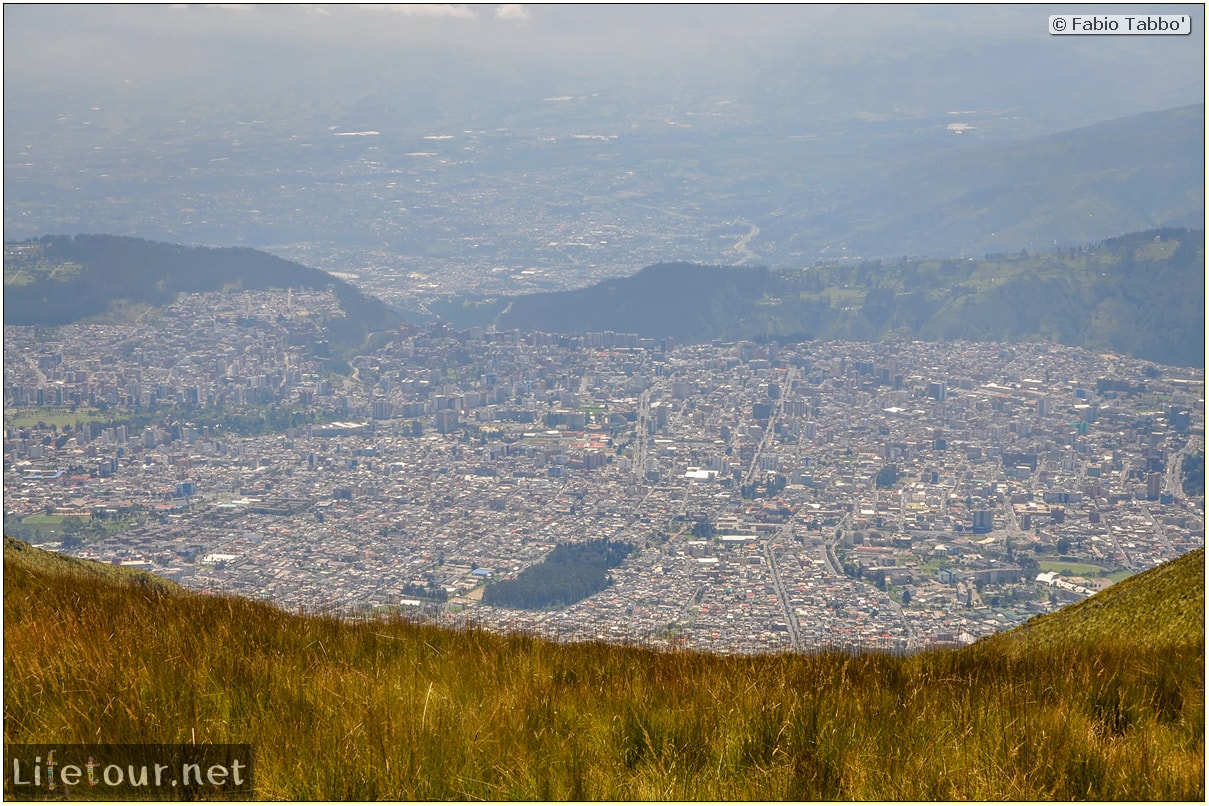 Fabio_s-LifeTour---Ecuador-(2015-February)---Quito---Teleferico---4--Trekking---12187 COVER