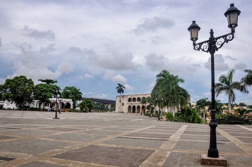 Dominican-Republic-Santo-Domingo-Ciudad-Colonial-(historical-center)-Alcazar-del-Colon-11722 COVER