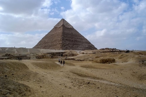 Egypt-Ghiza-(2007)-Ghiza-Pyramids-14842 COVER