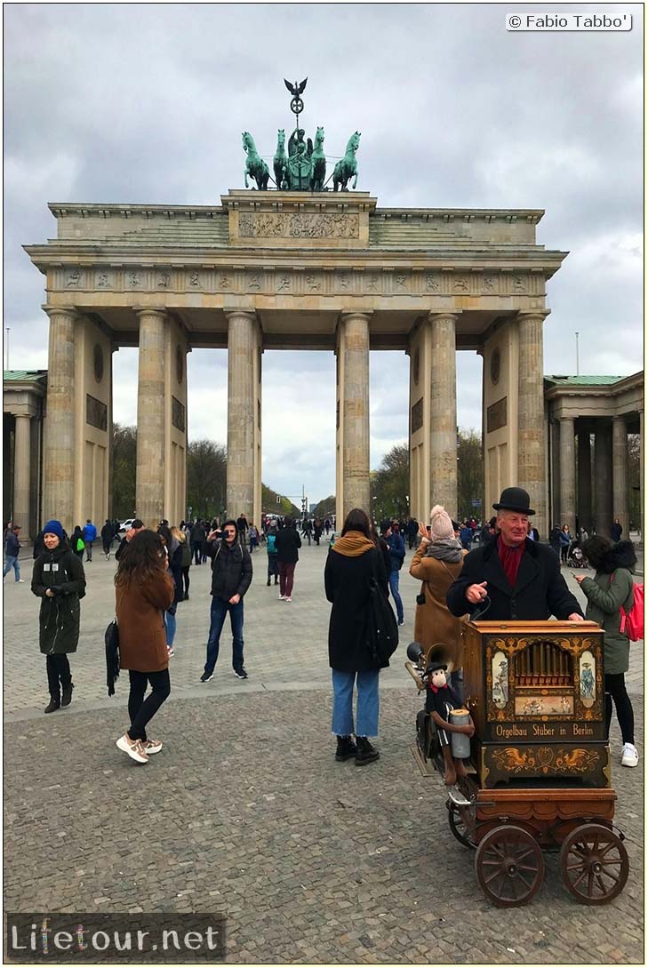 Germany-Tourism-Brandenburg Gate-48 COVER