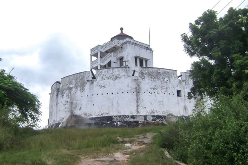 Ghana -Central Region-Cape Coast-Fort Victoria-1000 COVER