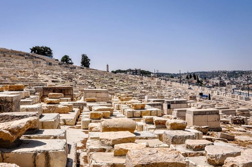 Israel-Jerusalem-Tourism-Mount-of-Olives-Jewish-cemetery-The-cemetery-12065 COVER