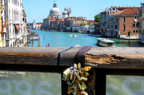 Italy -Veneto-Venice-Dorsoduro-Ponte dell' Accademia-13897 COVER