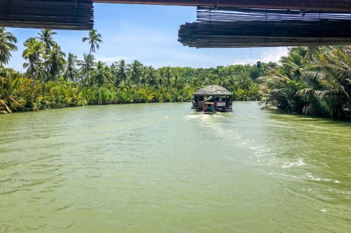 Philippines-Bohol-Island-Loboc-Loboc-River-Cruise-(Rio-Verde)-17463 COVER