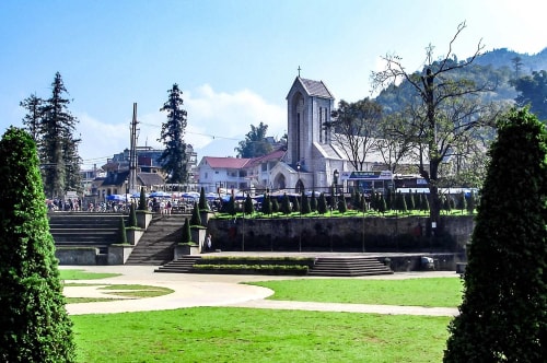 Vietnam -Sa Pa-Sapa Stone Church (Holy Rosary Church)-20790 COVER